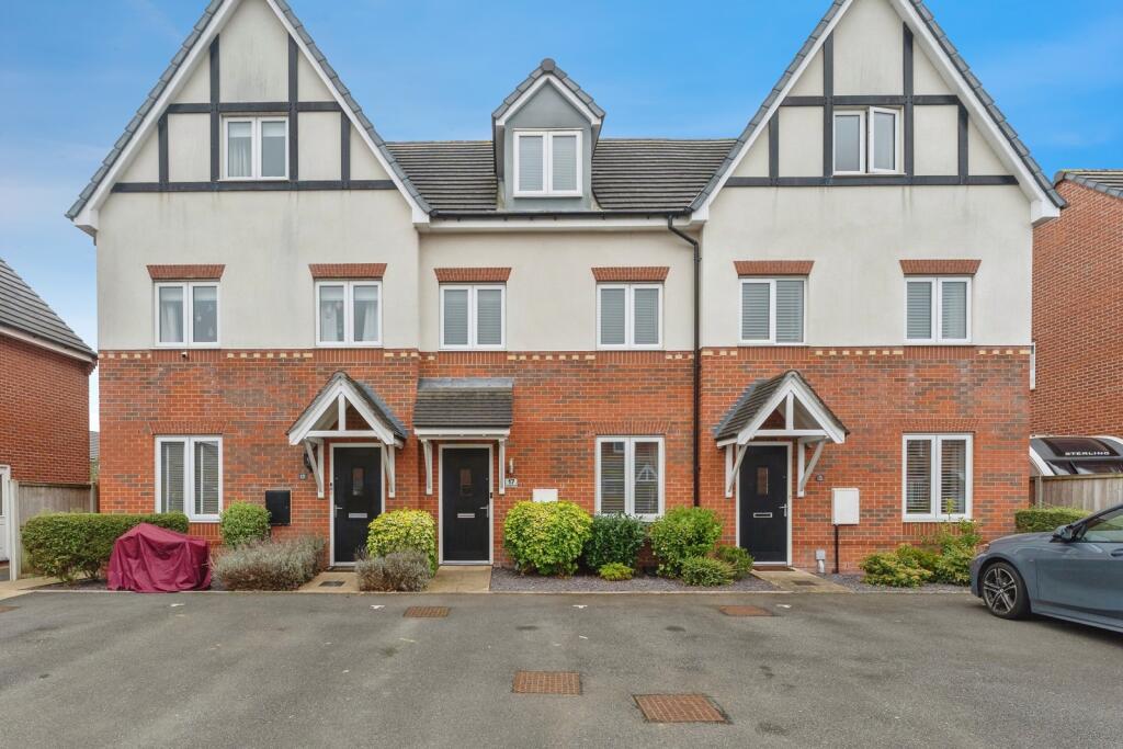 Main image of property: Long Road, CHESTER, Cheshire, CH4