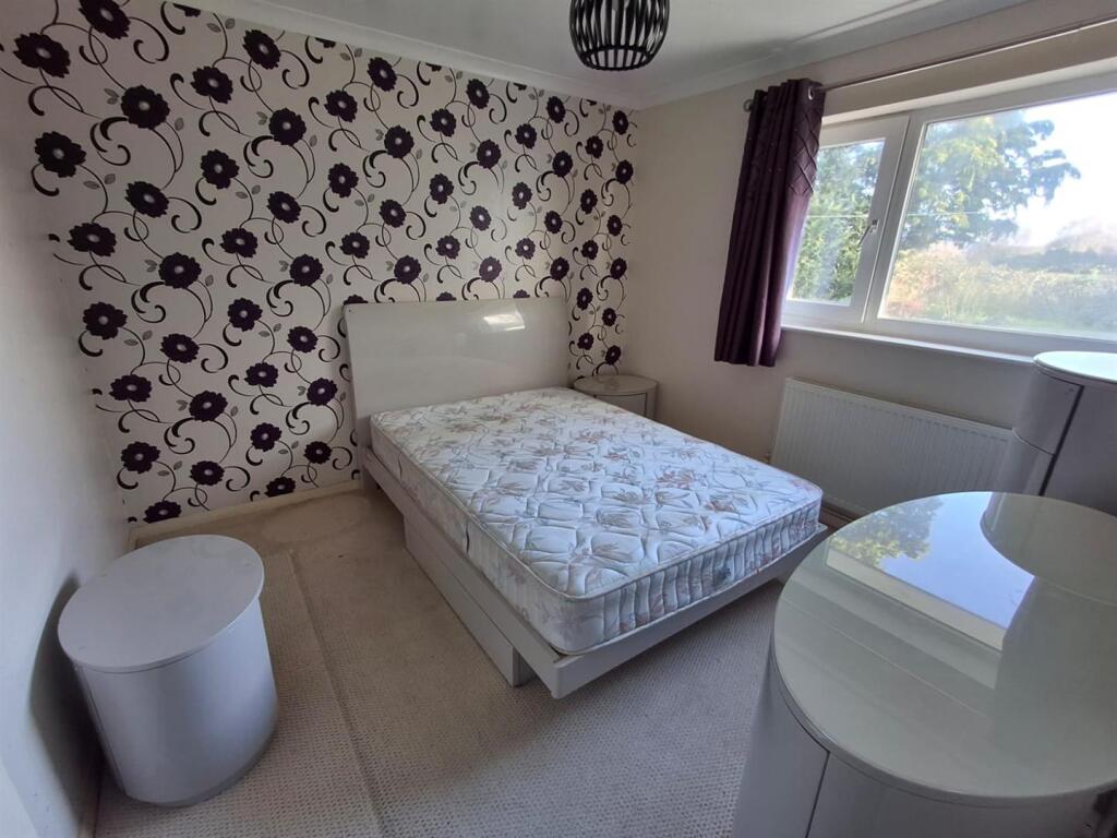 House in Swindon - View 2