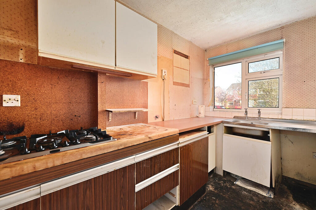 Apartment in Hart, Blackwater and Hawley - View 3