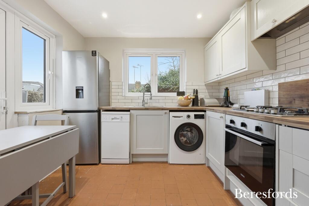 House in Brentwood, Ingatestone and Fryerning - View 5