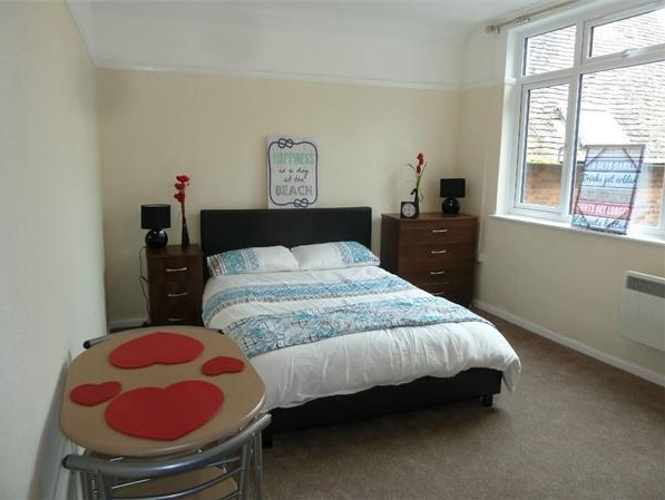Main image of property: High Street, Leighton Buzzard, Bedfordshire, LU7