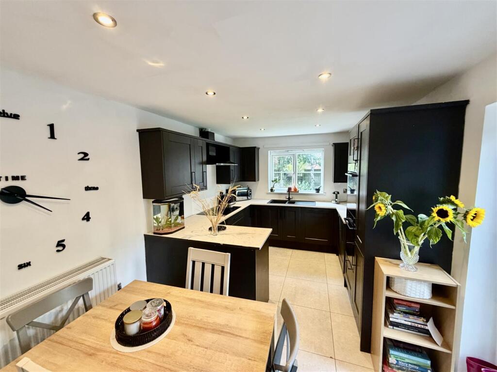 House in Shrewsbury, No Man's Heath and District - View 5