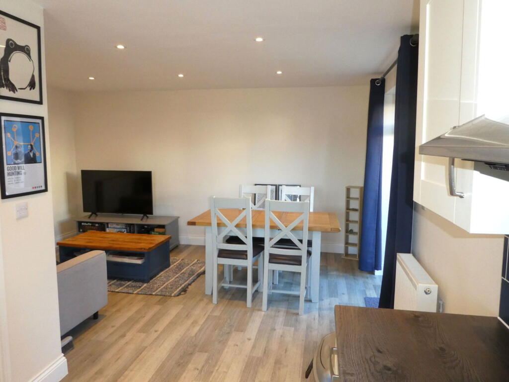 Orchard Close, Banbury photo 3