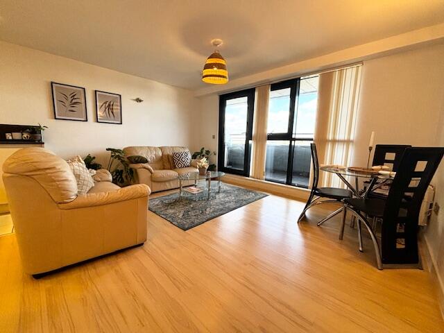 Apartment in Manchester - View 3