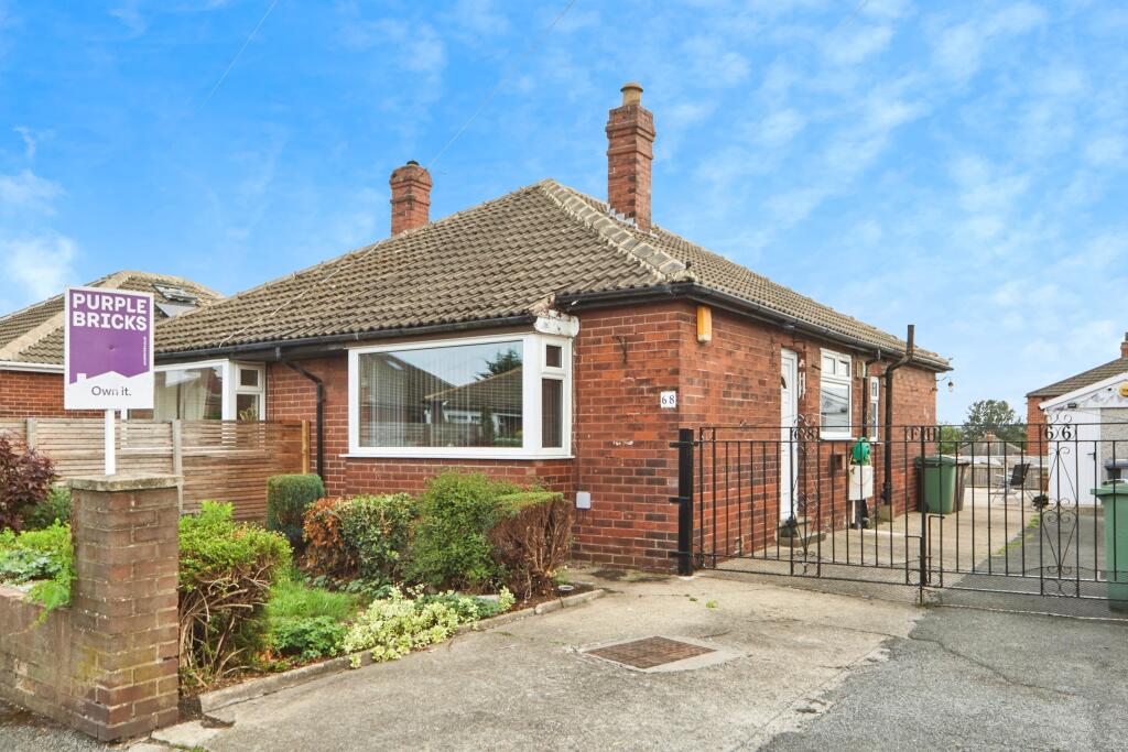 2-bed semi-detached on Leysholme Crescent, Wortley, Leeds, LS12, £164,995