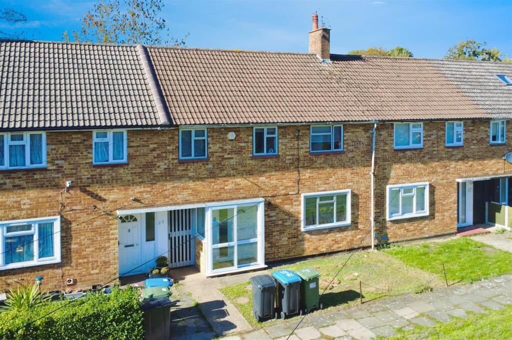 Main image of property: Flatfield Road, Hemel Hempstead