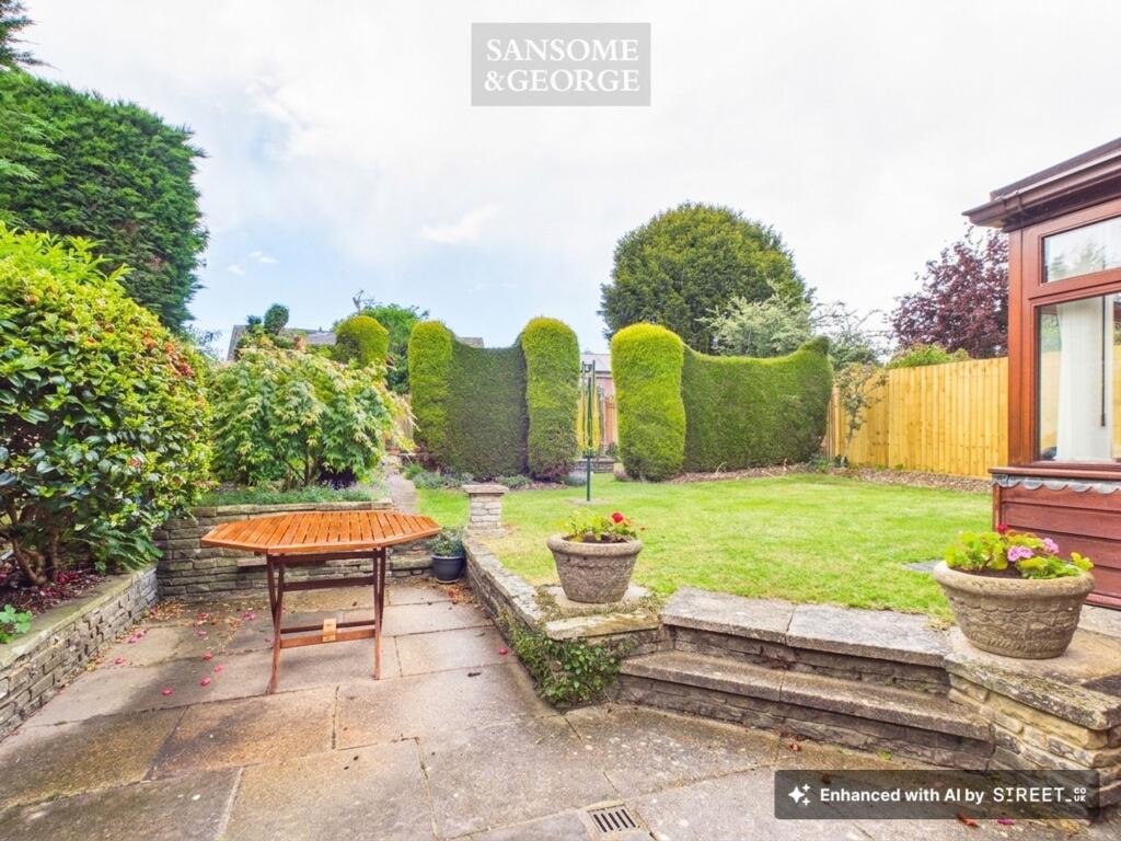 House in Stratfield Mortimer, Mortimer - View 2
