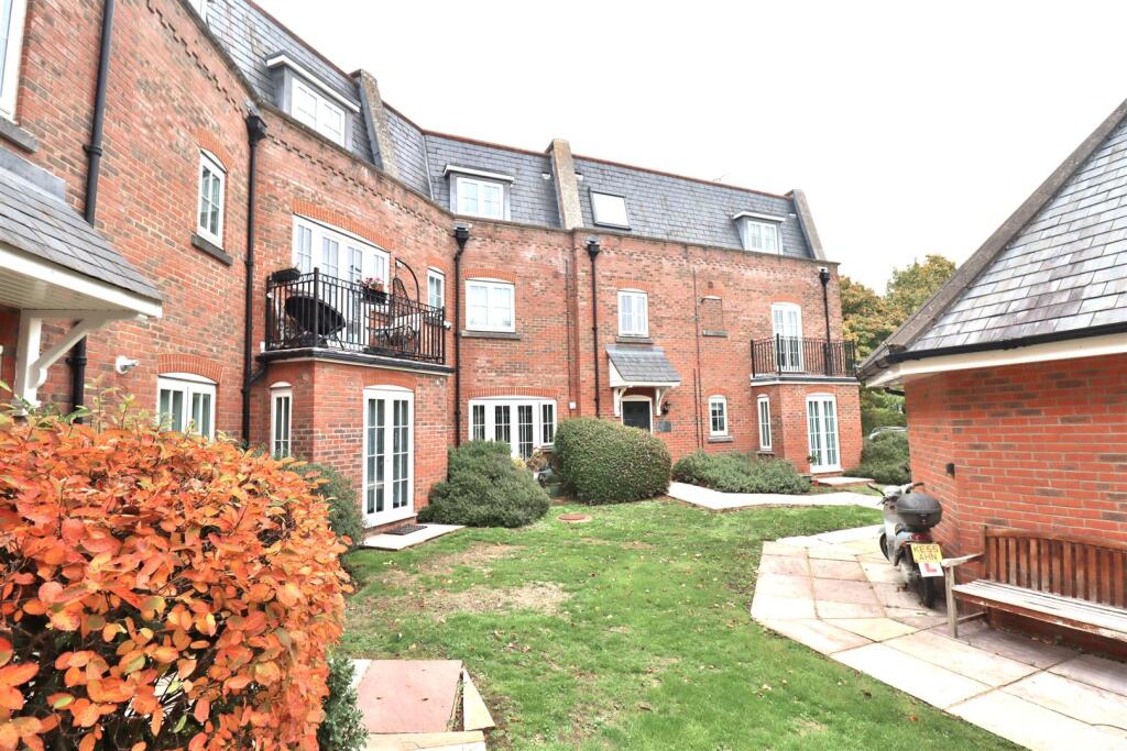 Main image of property: Red Lion Court, Great North Road, Hatfield