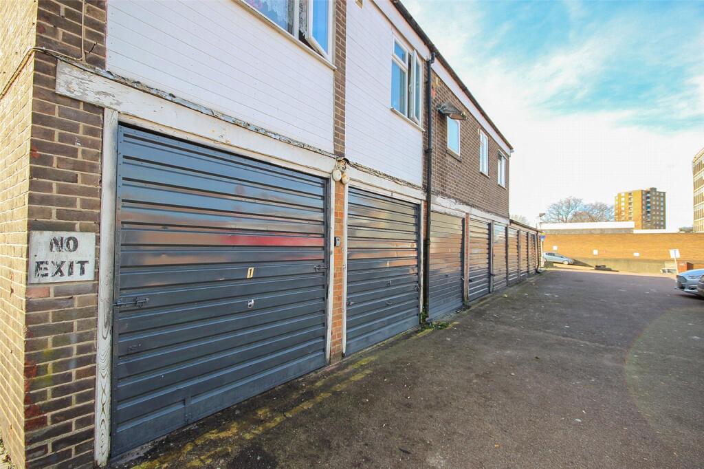 Main image of property: Greyfriars, Bedford, Bedfordshire, MK40