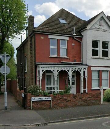 Studio flat on Flat 1, 26 St. James Road, Sutton, Surrey SM1 2TP, £89,500