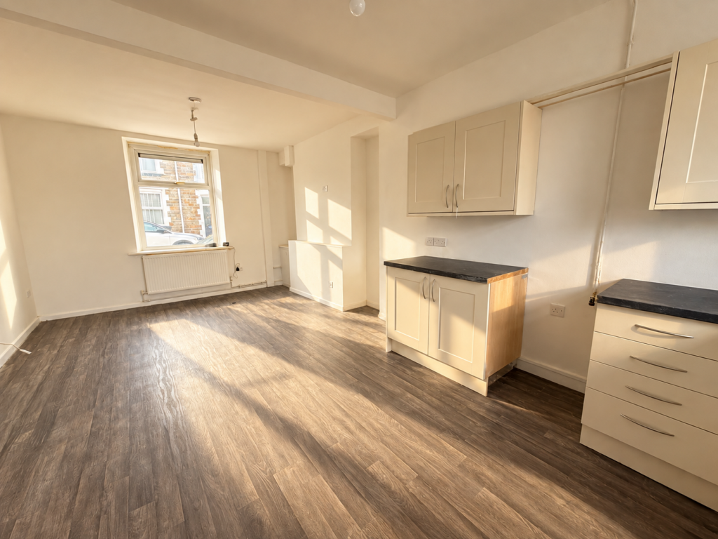 House in Clydach Vale, Cwm Clydach - More