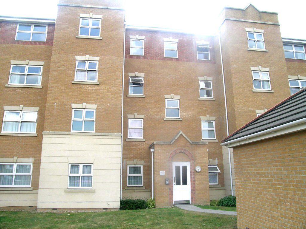 Main image of property: Pickfords Gardens