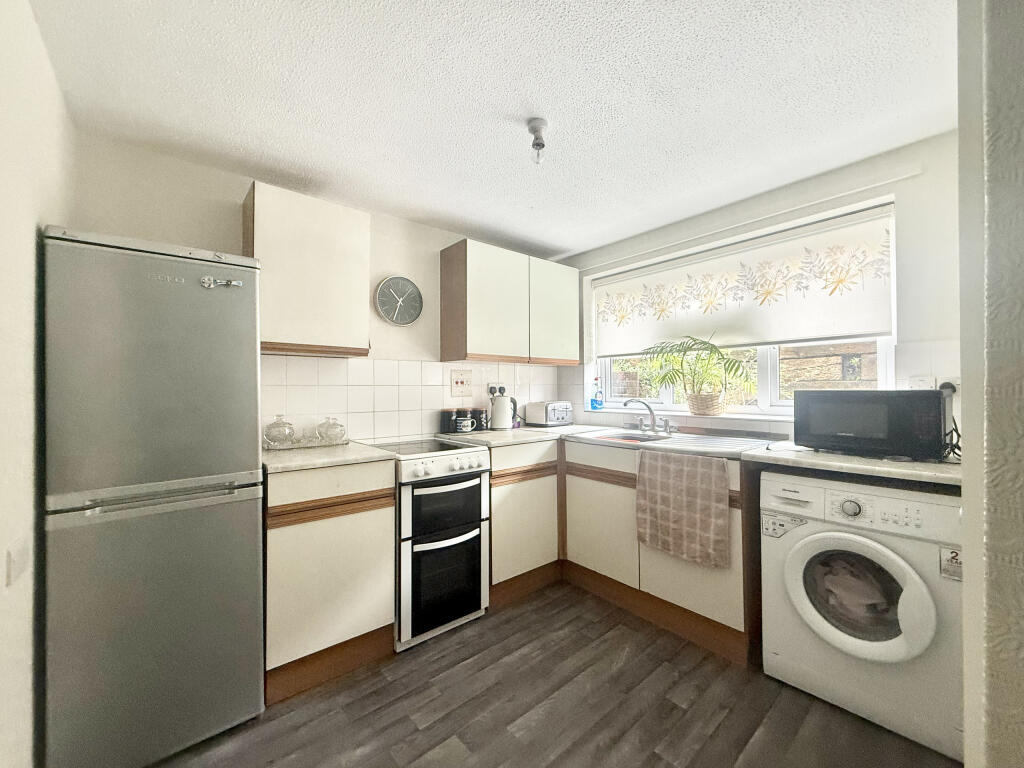 Additional image 7 of Park Street, Yeovil, Somerset - No Chain