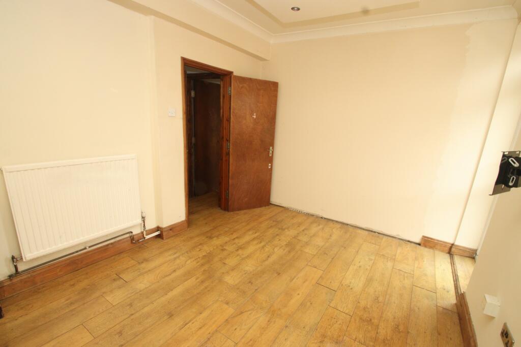 Apartment in London, Poverest, St Mary Cray - More