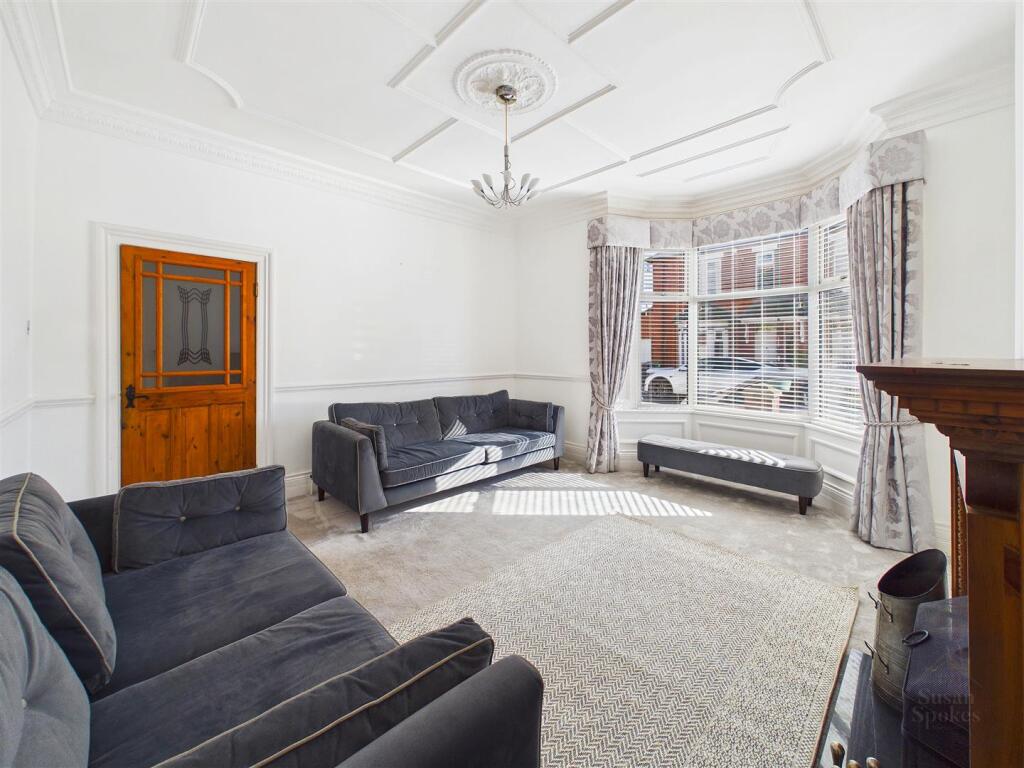 House in South Tyneside, Harton Nook - View 4