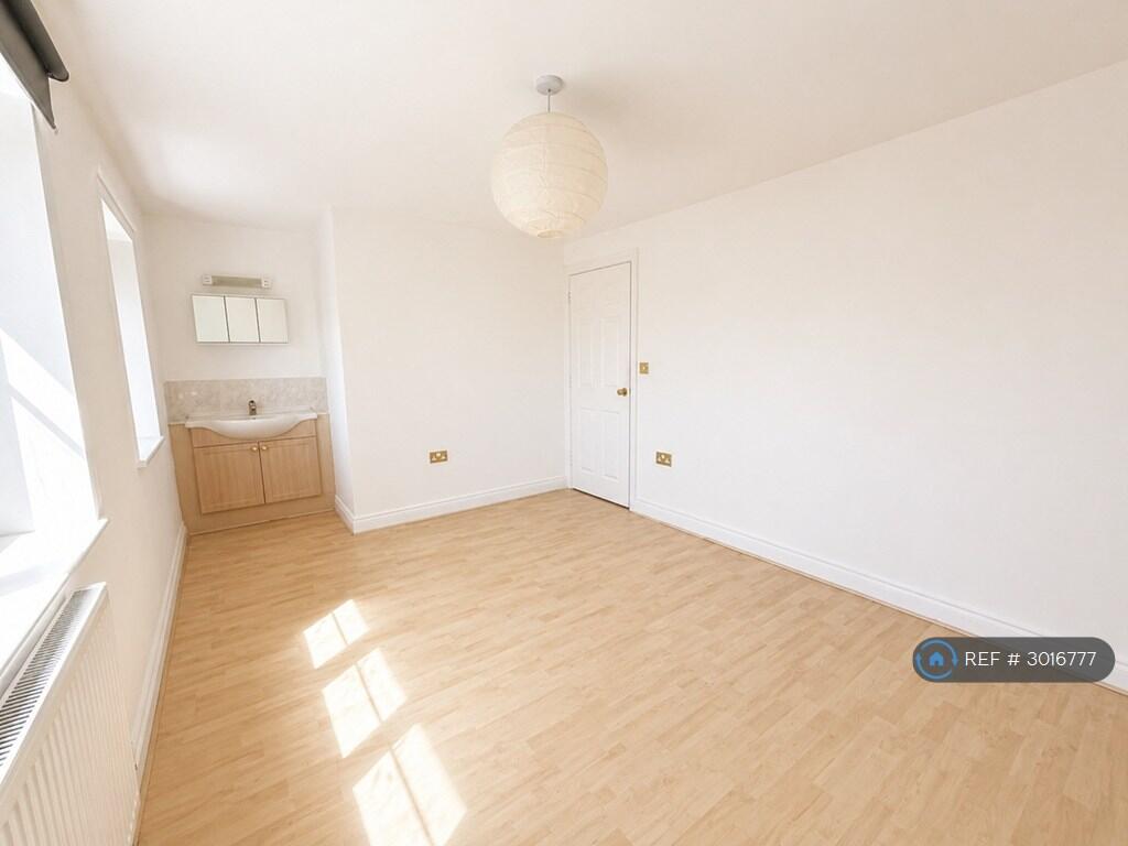 House in Birmingham - More