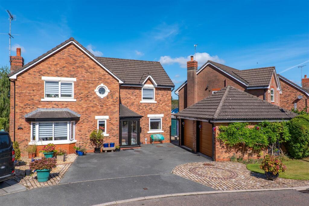 Main image of property: Kittiwake Road, Heapey, Chorley