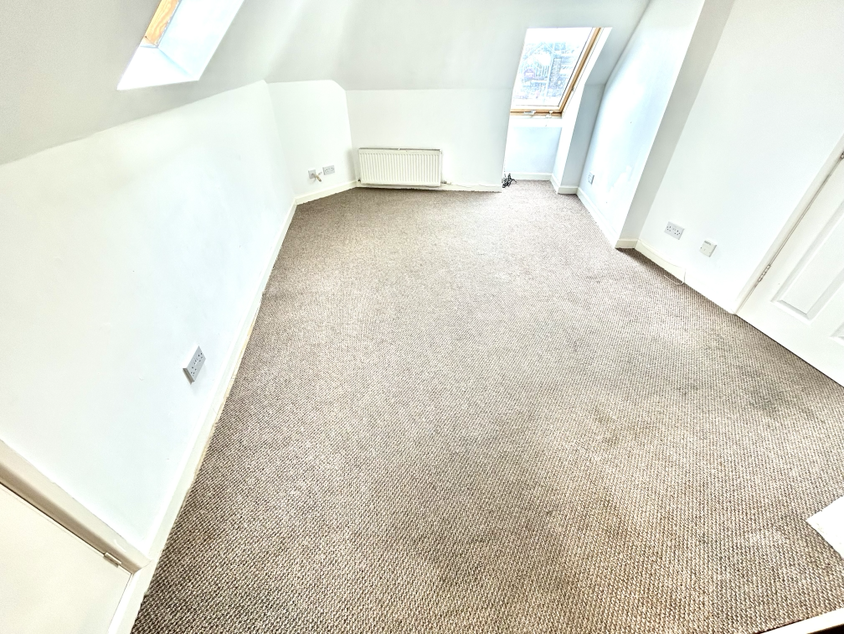 Apartment in Bournemouth, Boscombe - View 2
