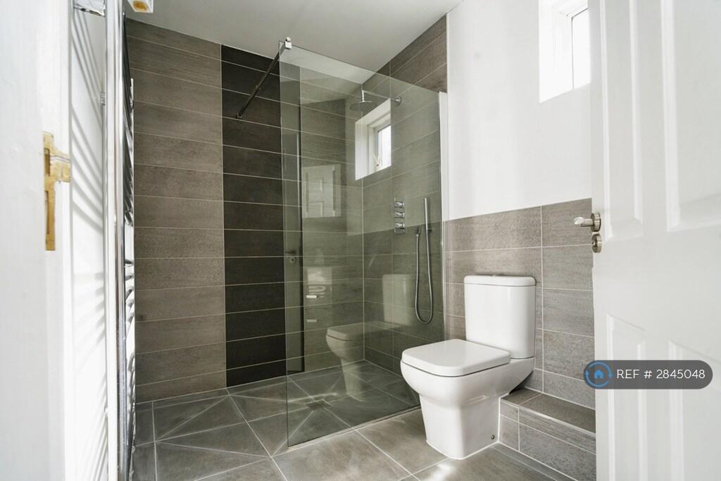 Additional image 10 of Cerne Abbas, Poole, BH13