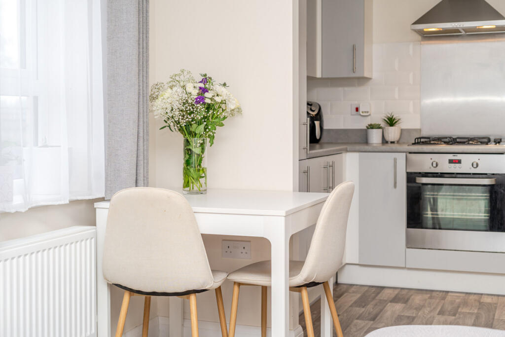 Apartment in Milton Keynes, Eaton Leys, Bletchley and Fenny Stratford - More