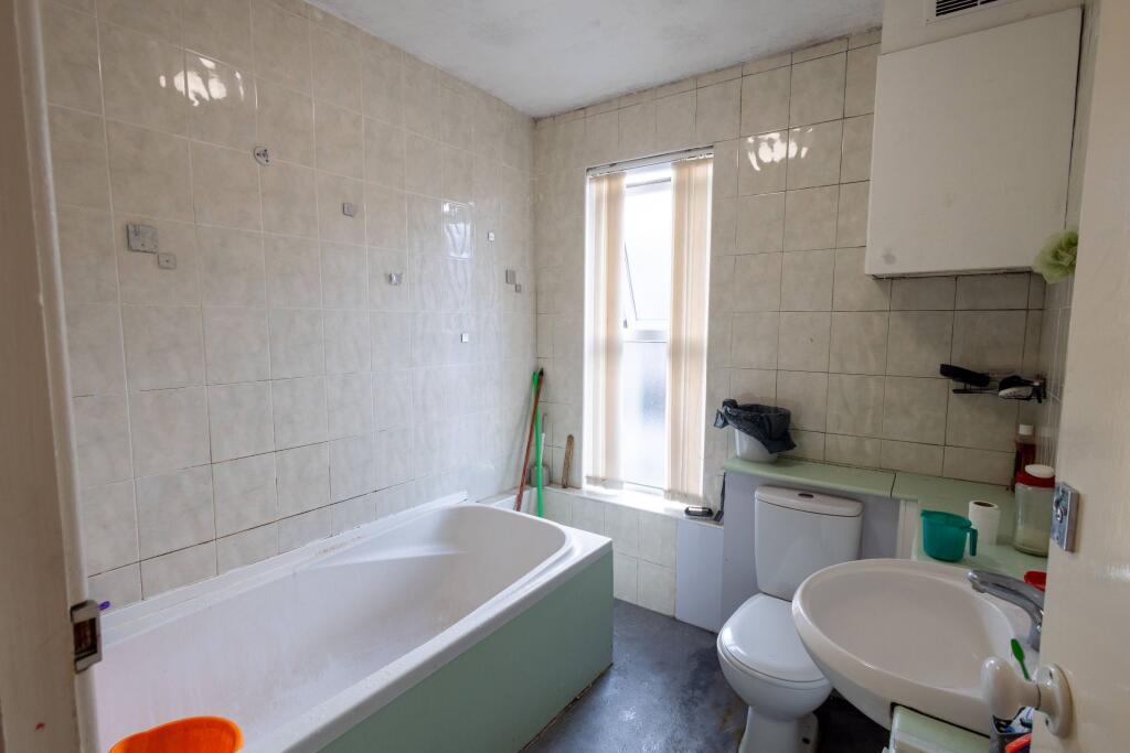 House in Leeds, Harehills - View 5
