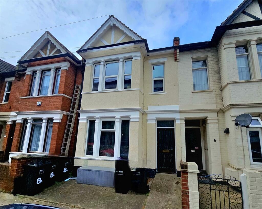 Main image of property: Elmer Avenue, Southend on sea, Southend on sea, 