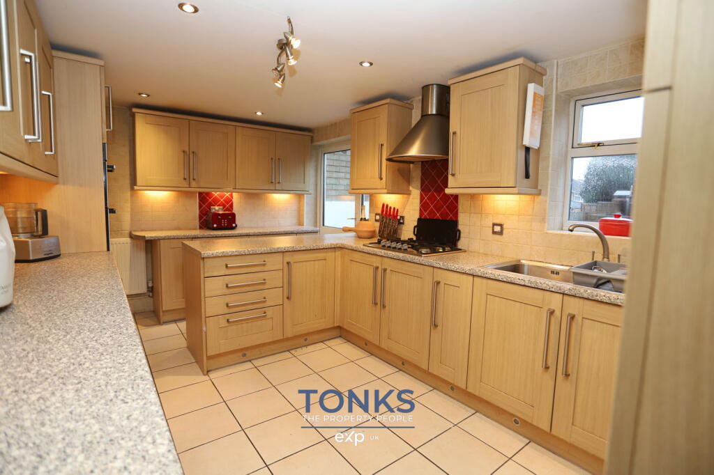 House in Dudley, West Midlands - View 2
