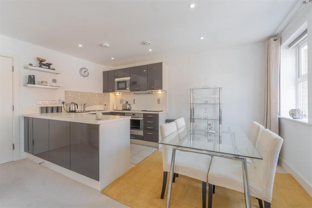 Harry Davies Court, Armstrong drive - More