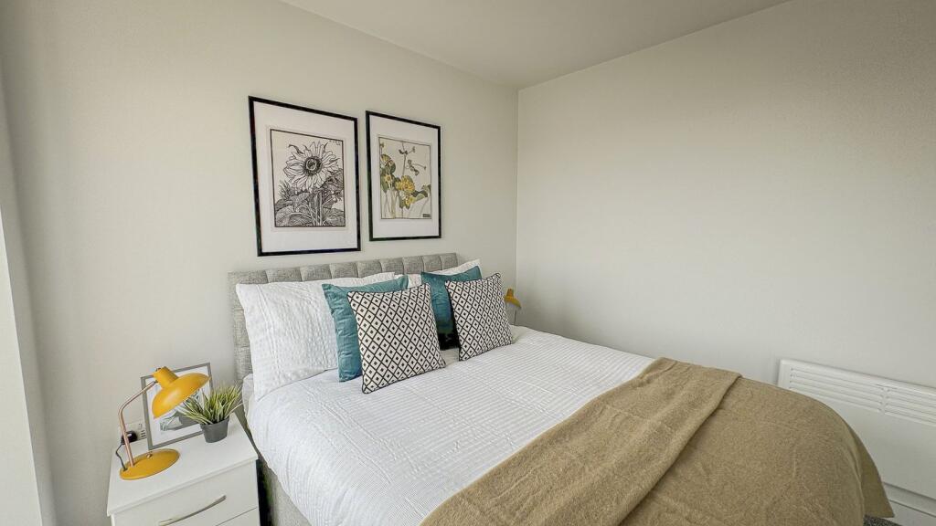 Apartment in Liverpool - View 5