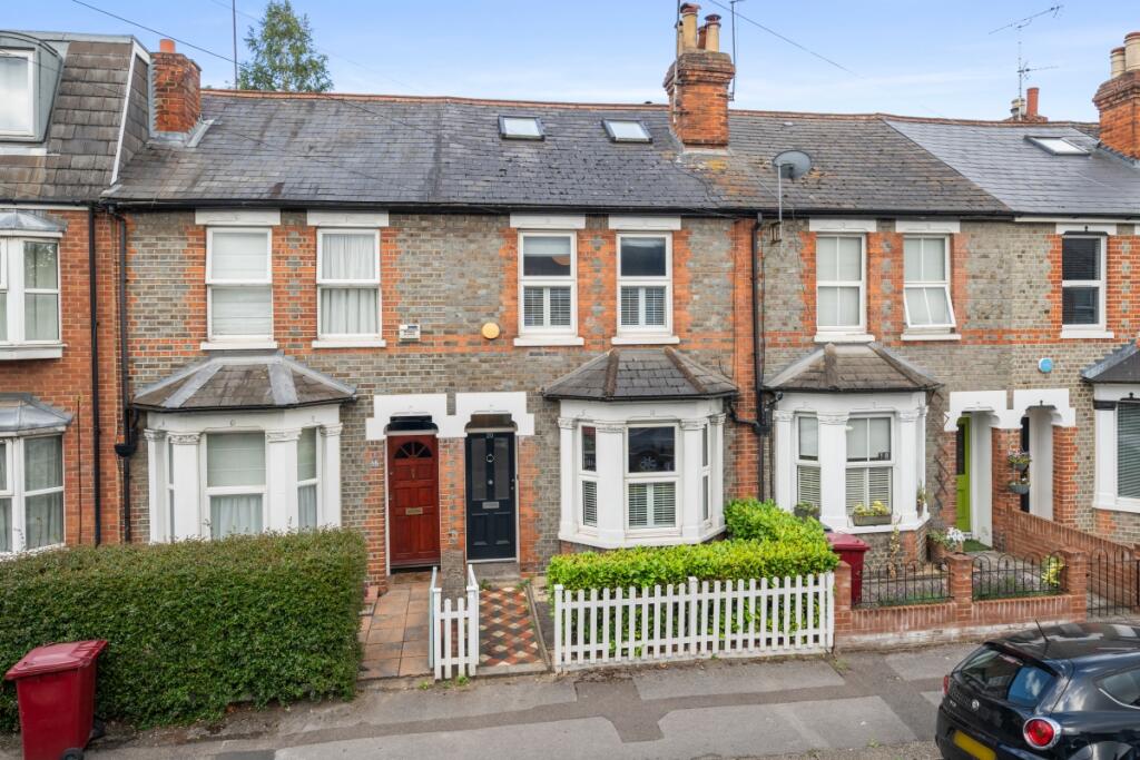 Main image of property: De Montfort Road Reading RG1
