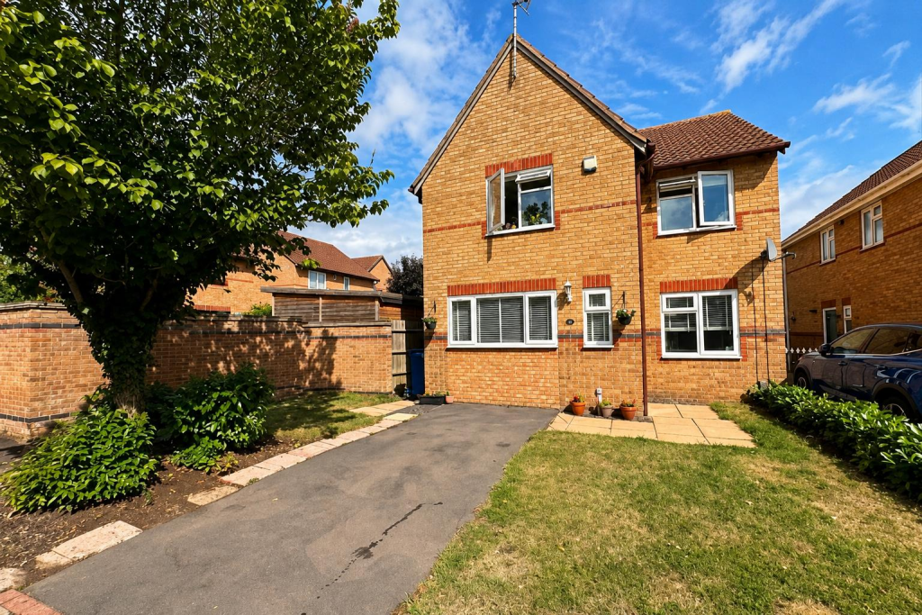 Main image of property: The Osiers, Desborough, Kettering