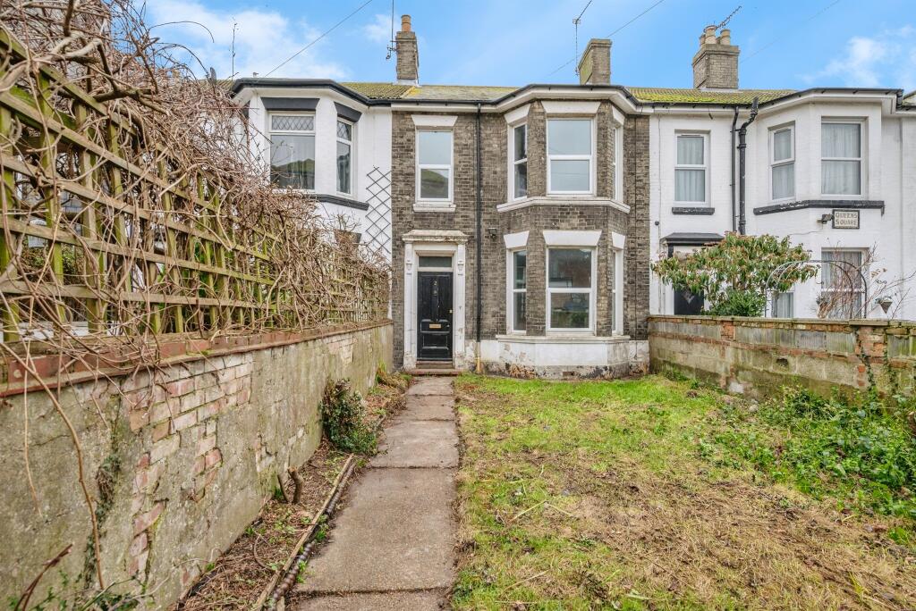 Main image of property: Queens Square, Great Yarmouth