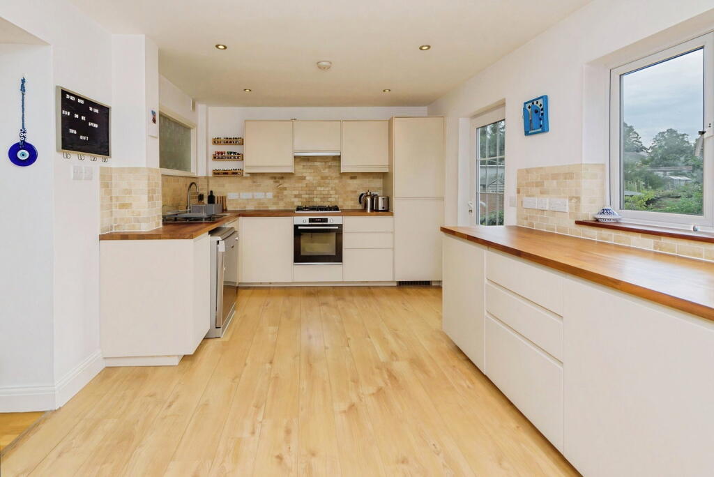 House in London, Thornton Heath - View 3