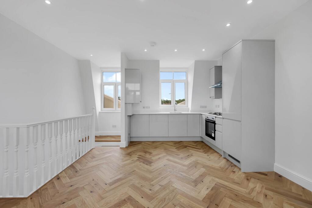 Apartment in London - View 2