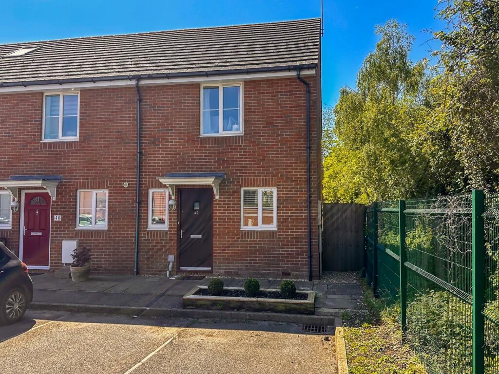 Main image of property: Finisterre Parade, Portishead, North Somerset, BS20
