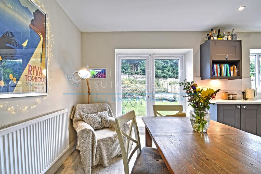 Additional image 10 of Pendle Lane, Fence