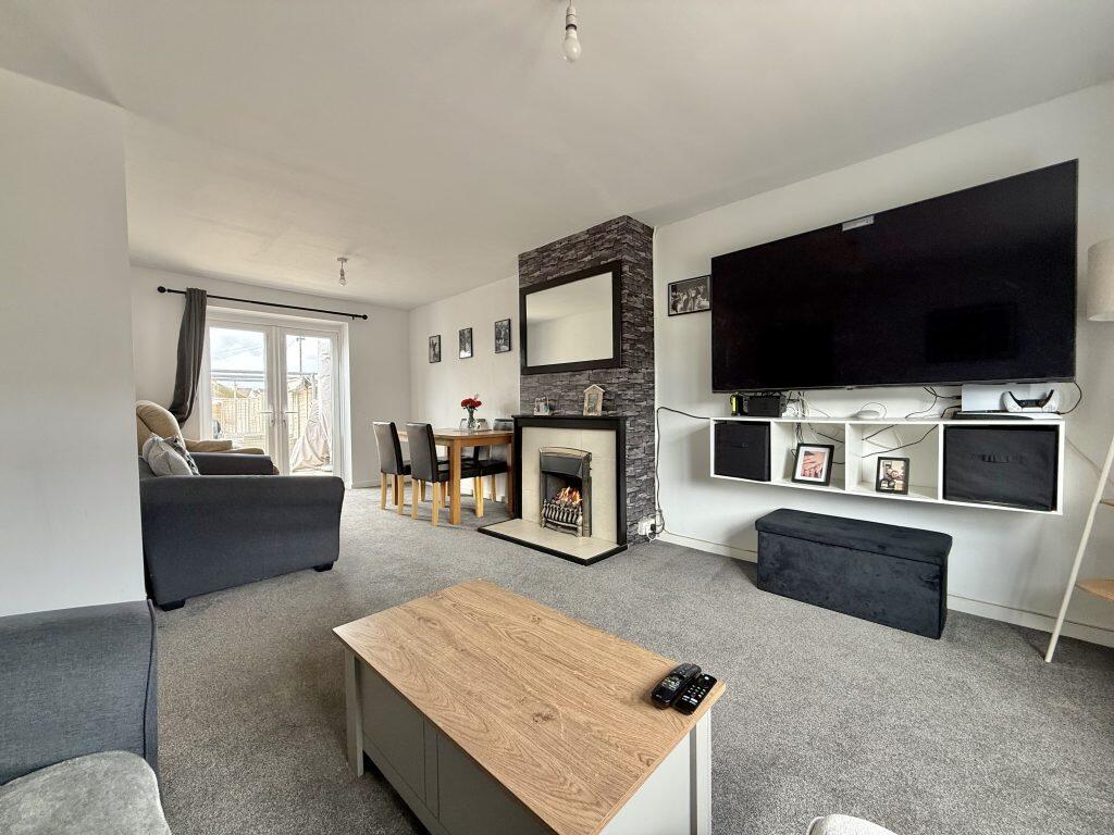 Additional image 3 of Springfield Road, Yeovil, Somerset, BA21 3NJ