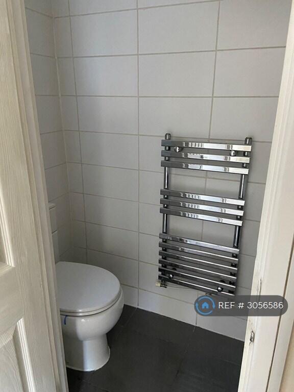 House in Cardiff, Llanedeyrn - View 5