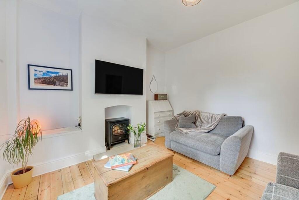 House in Congleton, Hightown - View 6