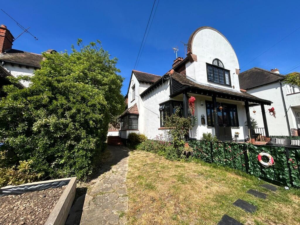 Main image of property: First Avenue, Westcliff-On-Sea, Essex, SS0