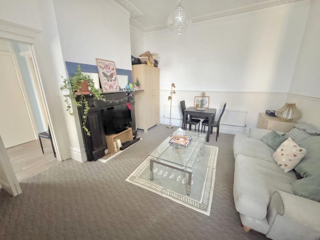 Apartment in Poole - View 3