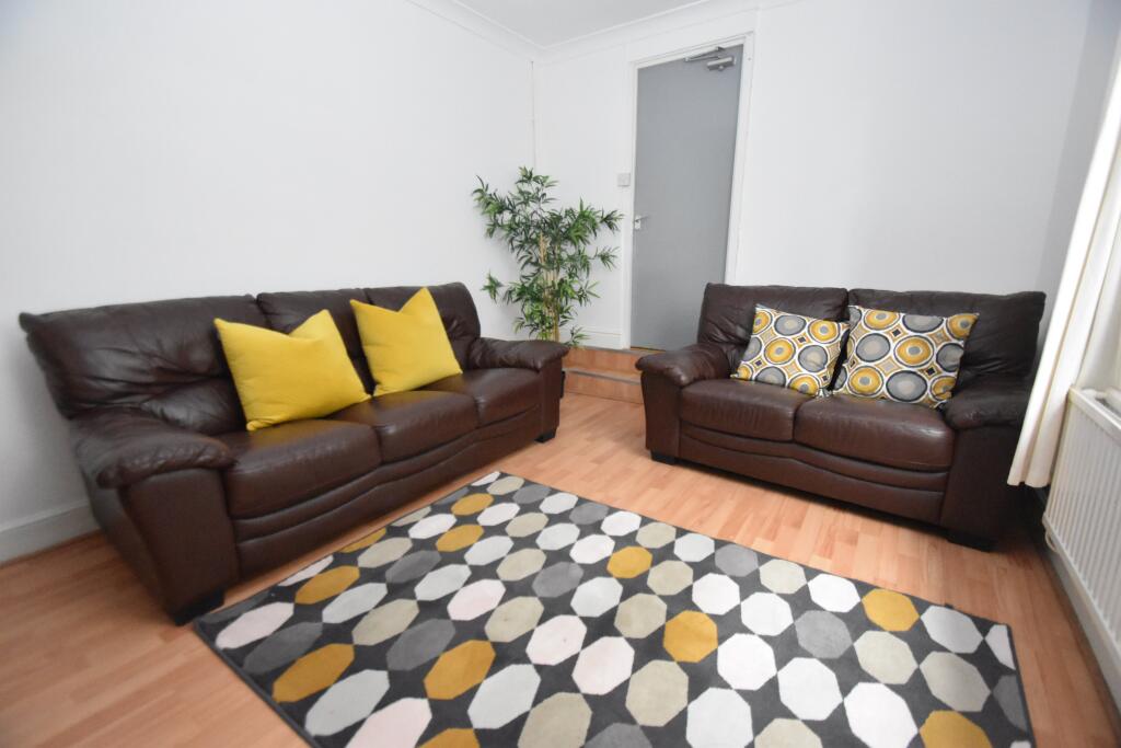 House in Cardiff, Cathays - View 2