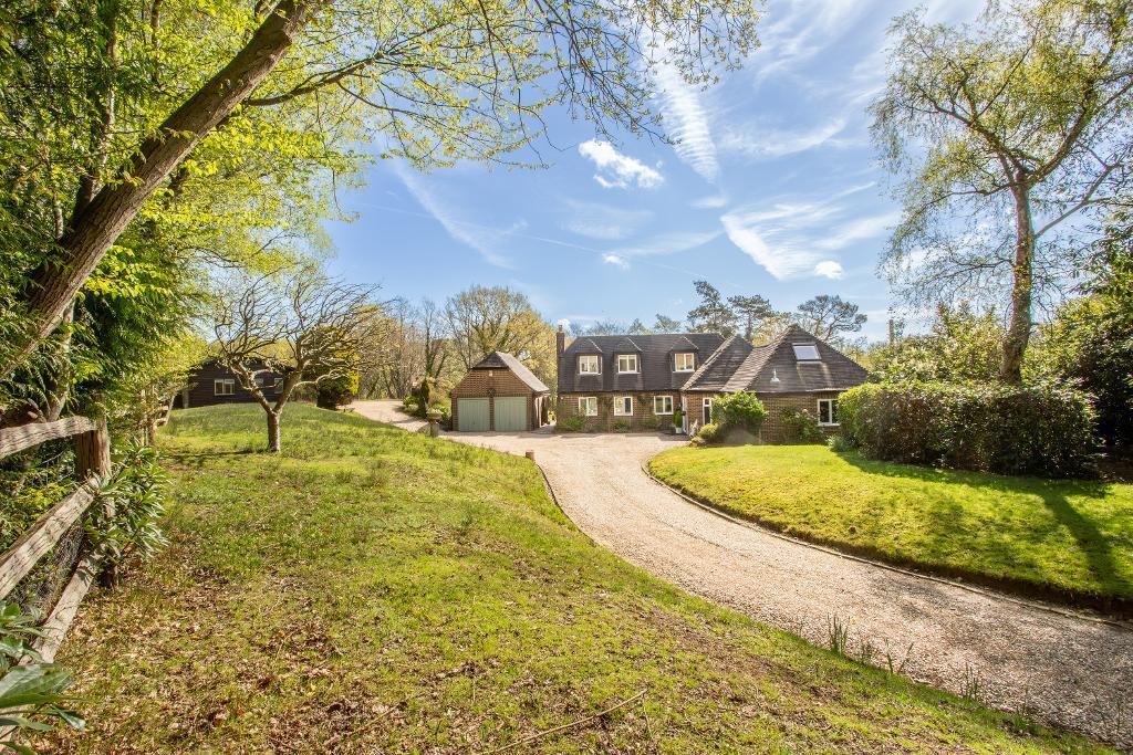 Main image of property: Cross In Hand, Heathfield, TN21 0SH