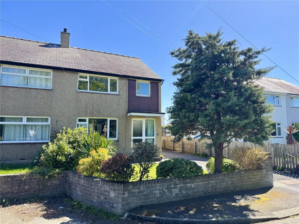 Main image of property: Y Rhos, Bangor, Gwynedd, LL57