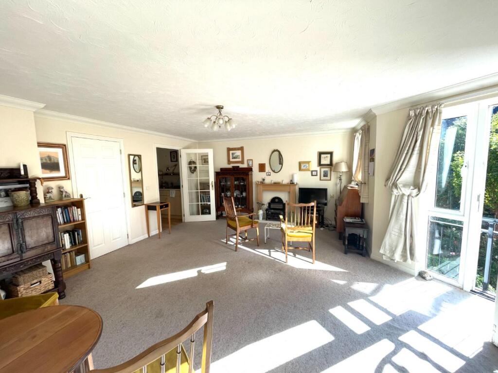 Additional image 5 of Cavendish Lodge, Glastonbury