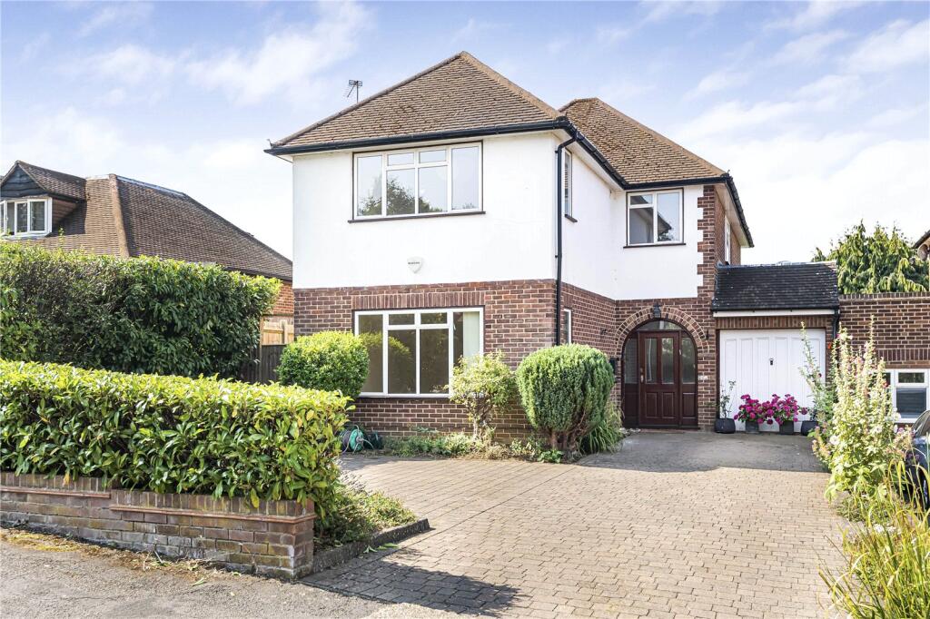 Main image of property: Newberries Avenue, Radlett, Hertfordshire, WD7