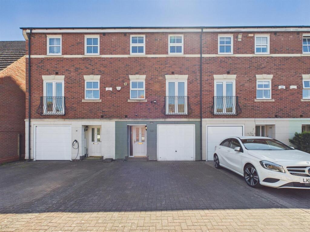 Main image of property: Christ Church Close, Stamford, Lincolnshire