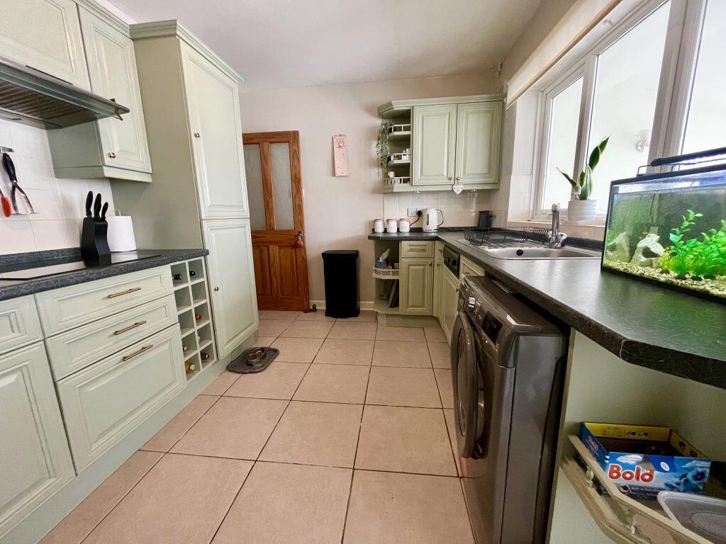 House in Bath, Yeovil Without - View 4