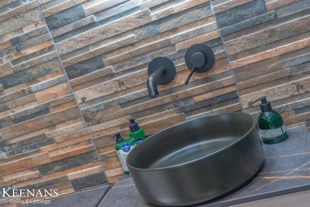 Additional image 32 of Holcombe Road, Rossendale