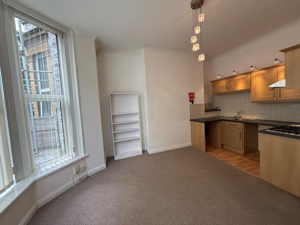Main image of property: 33 Houndiscombe Rd , Plymouth